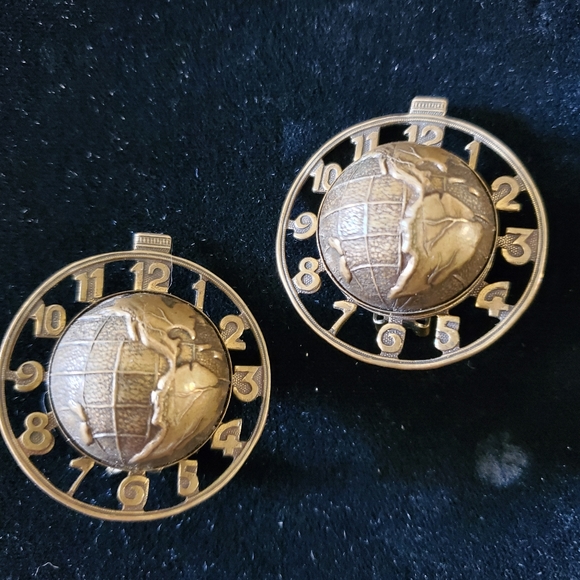 Vintage Brass Globe and Clock Face Clip-on Earrings Steampunk Industrial - Picture 1 of 8